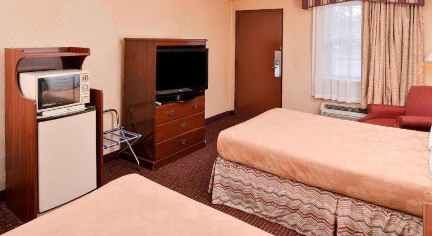 Americas Best Value Inn Alliance Exterior photo